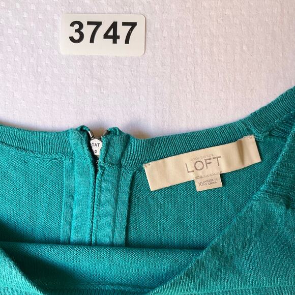 Ann Taylor LOFT Women Blouse (size XXS) Fits like size S Long Sleeve Knit Green - Picture 4 of 6